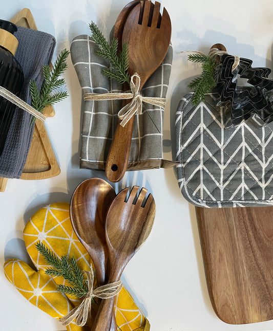 Gourmet Host's Salad Server and Glove Duo